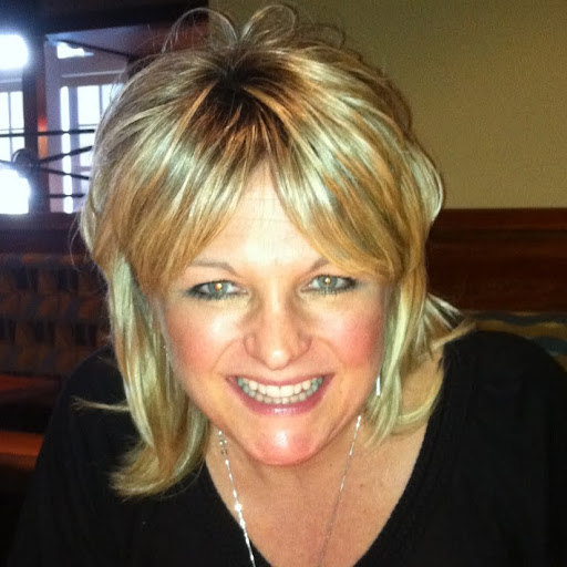Colleen Fitzgerald Photo 40