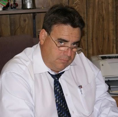 Douglas Coleman Photo 30