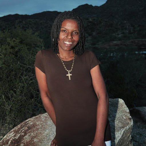 Pauline Davis Photo 18