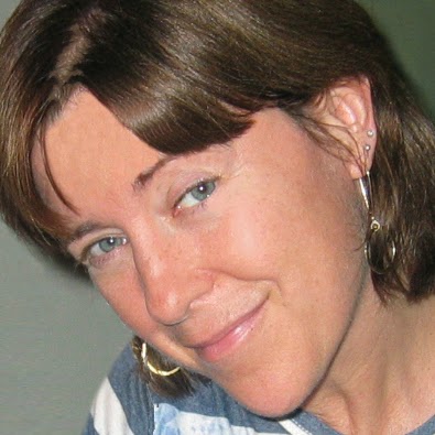 Lynn Cole Photo 31