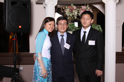 Dinh Huynh Photo 16