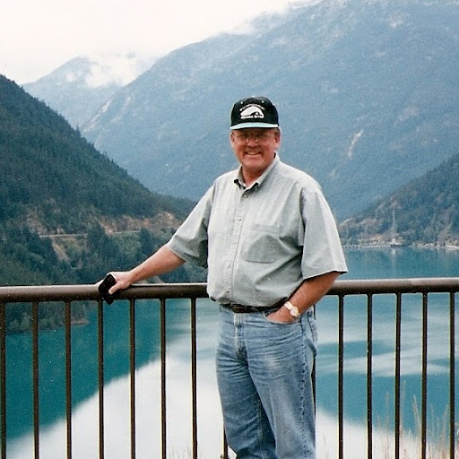 Dennis Lancaster Photo 32
