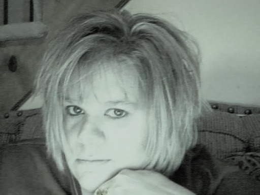 Kelly Powell Photo 12