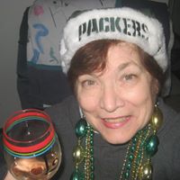 Linda Krueger Photo 22