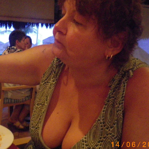 Alison Owen Photo 11
