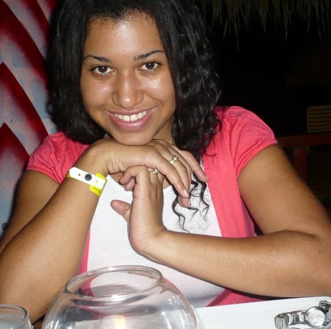 Isabel Martinez Photo 38