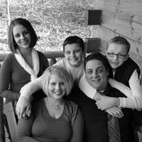 Rebecca Darnell Photo 31
