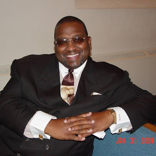 Eddie Ellis Photo 7