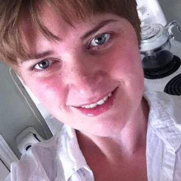 Jamie Hall Photo 12