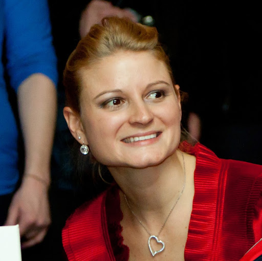 Jamie Weaver Photo 27