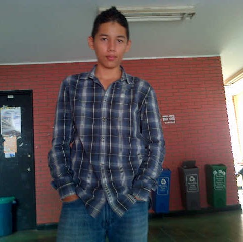 Julian Reyes Photo 34