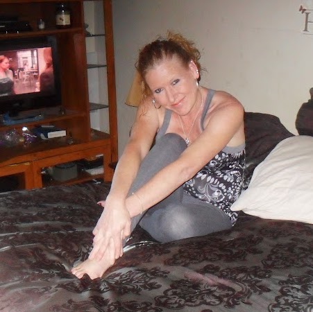Cynthia Elliott Photo 40