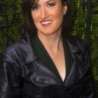 Amy Kirschner Photo 14