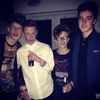 Elliot Knowles Photo 3