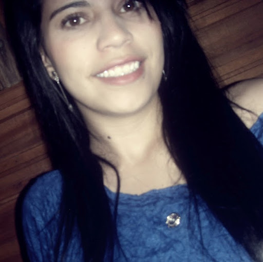 Angie Torres Photo 28