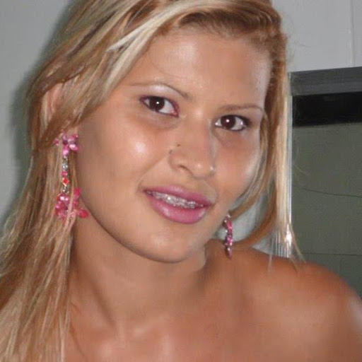 Glenda Kelly Photo 10