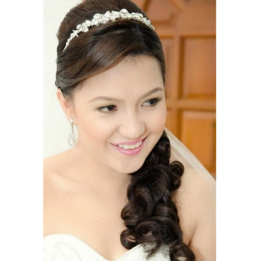 Jean Villanueva Photo 15