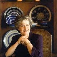 Suzanne Scott Photo 39