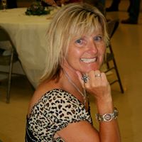 Annette Russell Photo 33