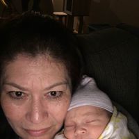 Elizabeth Veliz Photo 16