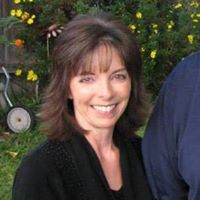 Julie Valentine Photo 32