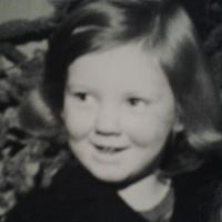 Stephanie Kirby Photo 21