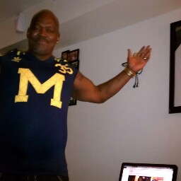 Calvin Bailey Photo 36