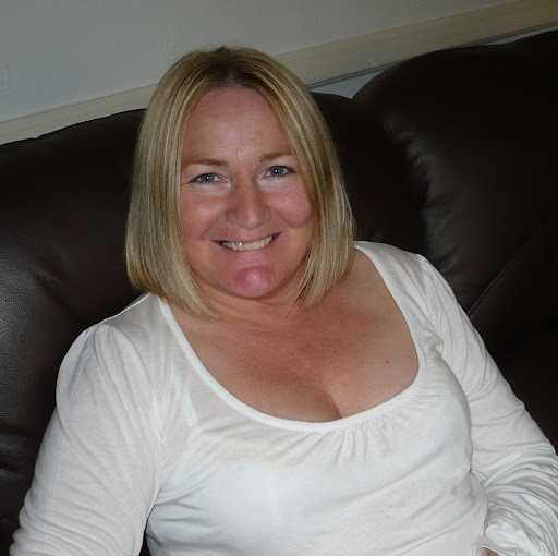 Sally Davidson Photo 16