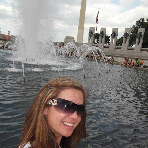 Sara Hester Photo 41