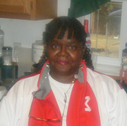 Doris White Photo 34