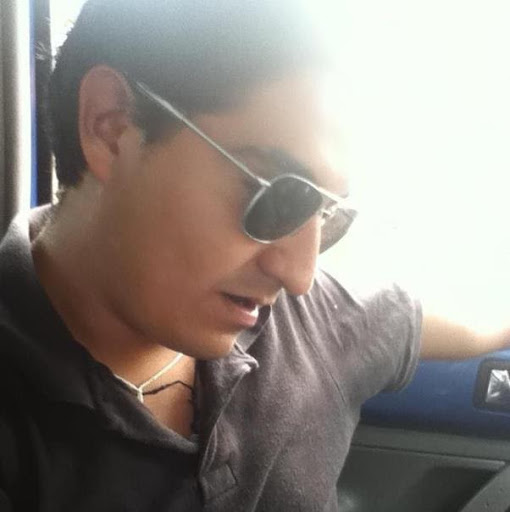 Rafael Guillen Photo 39