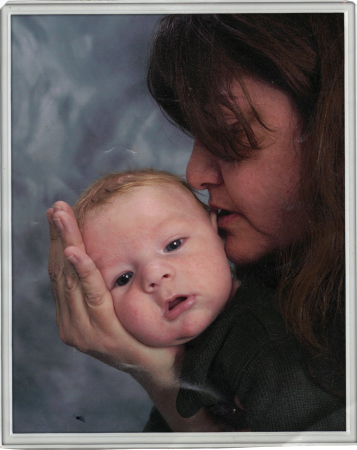 Tracy Williamson Photo 18