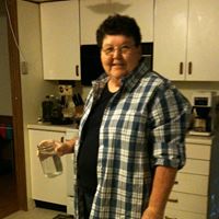Maxine Reaves Photo 4