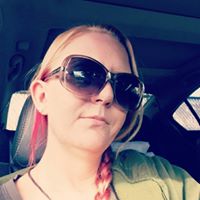 Angela Christiansen Photo 7