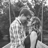 Elizabeth Looney Photo 9