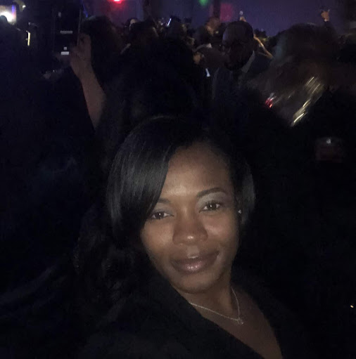 Lisa Bonner Photo 27