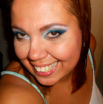 Kelly Nunes Photo 33