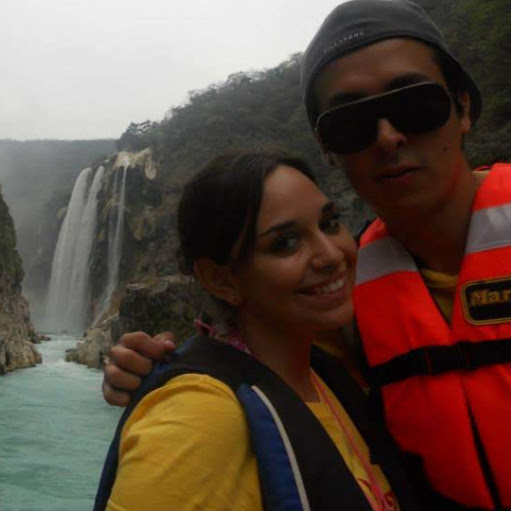 Karla Robles Photo 23