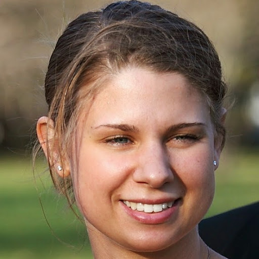 Sarah Bacon Photo 32