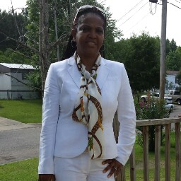 Joyce Lawson Photo 13