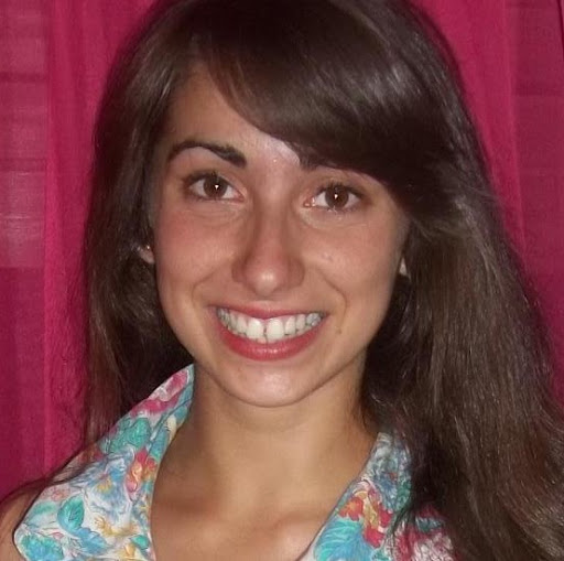 Yazmin Acosta Photo 13