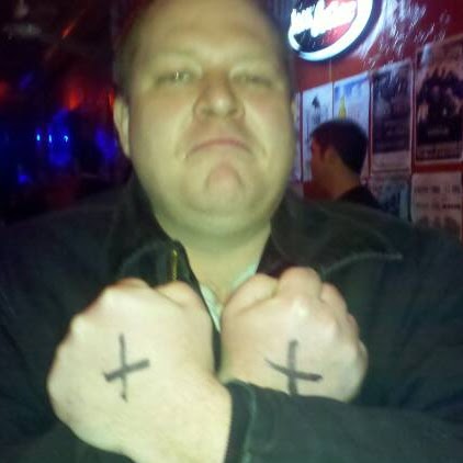 Chad Henry Photo 8
