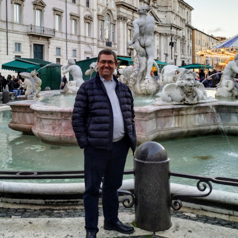Gregorio Hernandez Photo 10