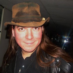 Chris Conroy Photo 6