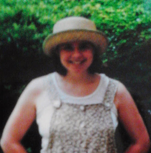 Marilyn Cooper Photo 34