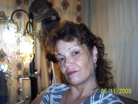 Michelle Barnes Photo 33