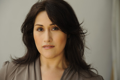 Sue Perez Photo 27