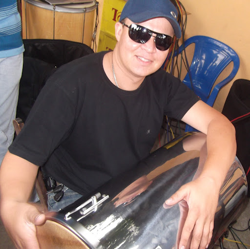 Marcos Assis Photo 23