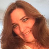 Laura Stamper Photo 25