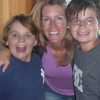Kimberly Lewellen Photo 9